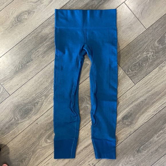 Lululemon Eb to Street Pant - Picture 2 of 4